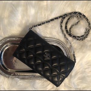 Chanel Wallet on Chain